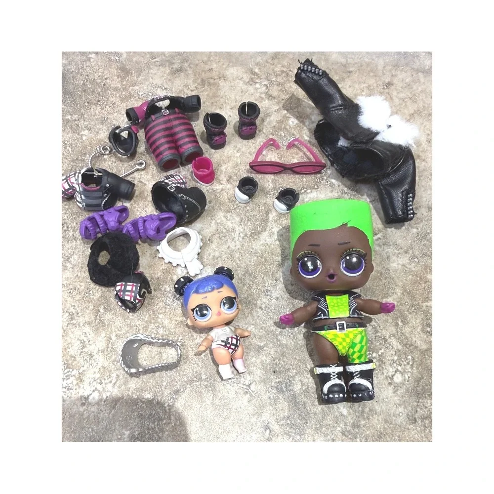 LOL‎ Surprise Dolls Lot OMG and Tot With Clothes Accessories Y2K Punk Style